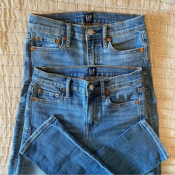 GAP 2 Pair GAP DENIM 1969 Straight Leg Jeans Size 24 - Picture 2 of 10